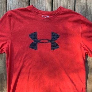 Red Under Amor T-shirt